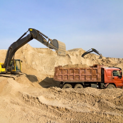 Щебень и песок в строительных работах