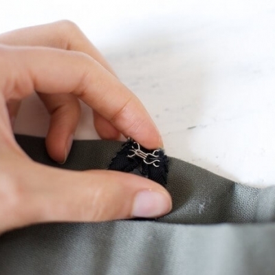 Как сделать складки на юбке: пошагово обновляем весенне-летний гардероб