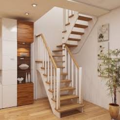 Деревянные лестницы для загородных домов: что о них нужно знать?