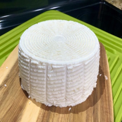 ДОМАШНИЙ СЫР из магазинного молока, Нежный, Маслянистый, не крошится