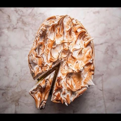 Нереально вкусный и очень быстрый пирог к чаю/пирог из ревеня под безе