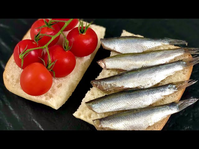 Килька и помидоры. Простой рецепт за копейки, который удивит!
