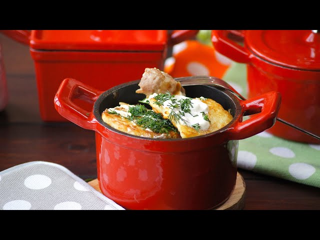 Драники с мясом и грибами в горшочках - видео рецепт