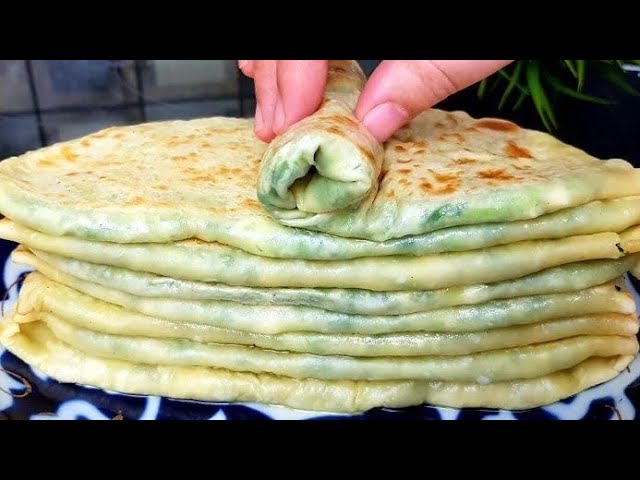 Если у вас есть зелень и творог приготовьте этот вкусный рецепт, кутабы! Простой и легкий завтрак...