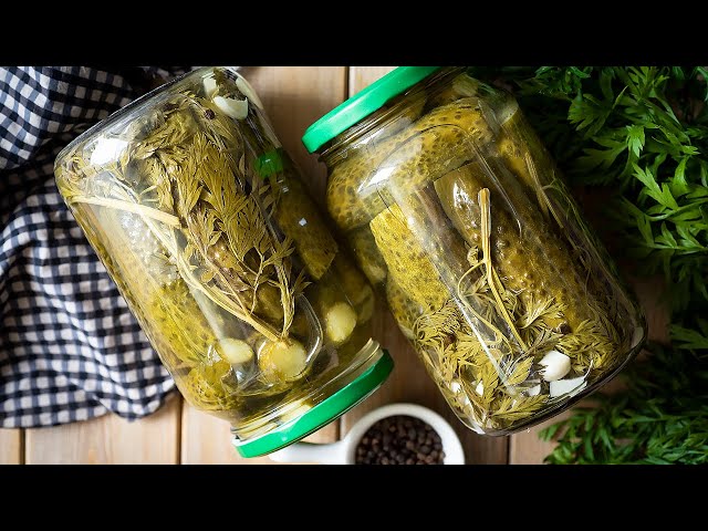 Маринованные огурцы с морковной ботвой на зиму 