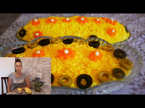Салат золотая рыбка. Салат с копченой скумбрией. Салат на праздничный стол