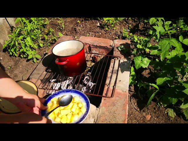 Суп с галушками на костре