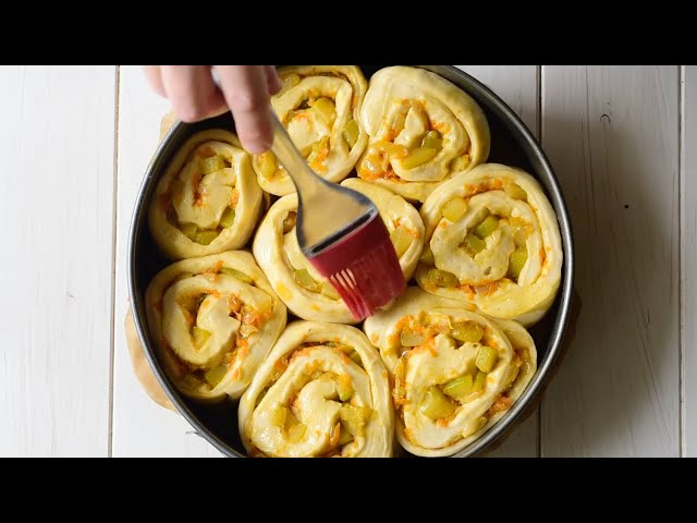 Такой пирог подавайте хоть к супу, хоть к чаю! Вкусный и необычный рецепт