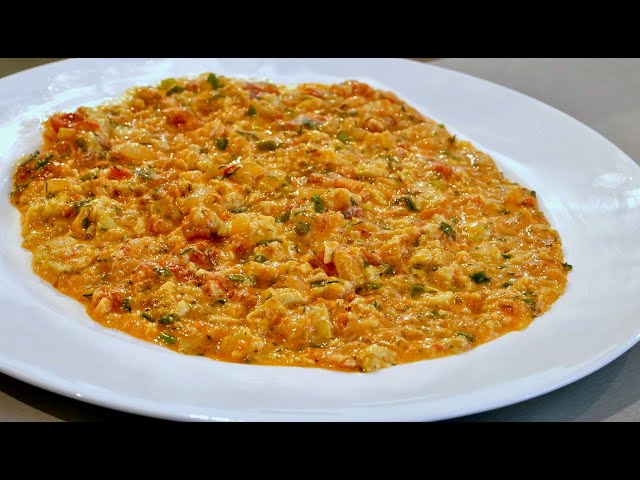 Яичница болтуньями очень вкусная яичница с помидорами! Кухня с яйцами