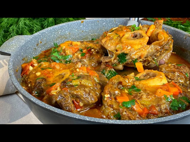 Божественно вкусное мясо на сковороде! Недорогое мясо, а блюдо шикарное! Мясо тает во рту