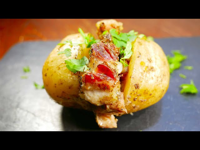 Что приготовить на ужин? Картофель с беконом и шампиньонами на шпажках