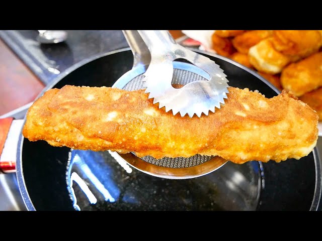 Вода, мука, начинка воздушное тесто и сочная начинка! Самые вкусные жаренные пирожки с капустой