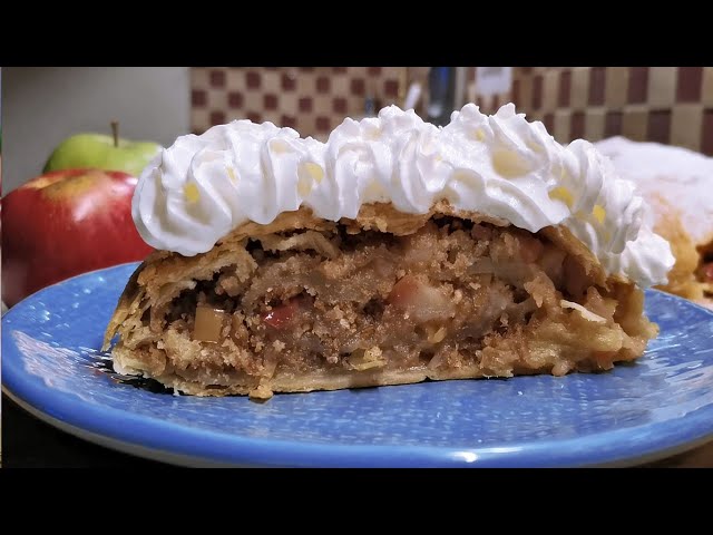 Вкуснейший штрудель с яблоками. Самый простой рецепт на скорую руку, потрясающая выпечка к чаю