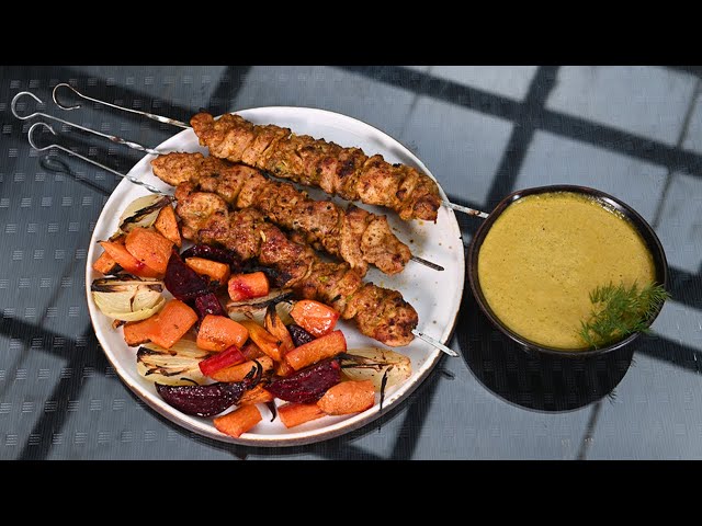 Куриные бедра карри. Запеченные овощи. Соус из кукурузы от Кухня ТВ
