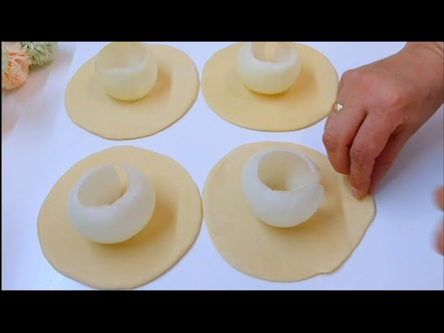 Пирожки с мясом, луком и помидорами от Нафис Таомлар