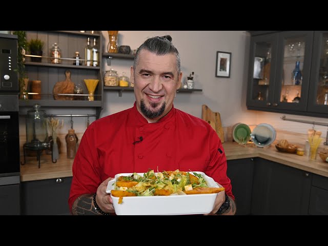 Салат из запеченной тыквы с козьим сыром. Ростбиф в облепиховой глазури от Кухня ТВ