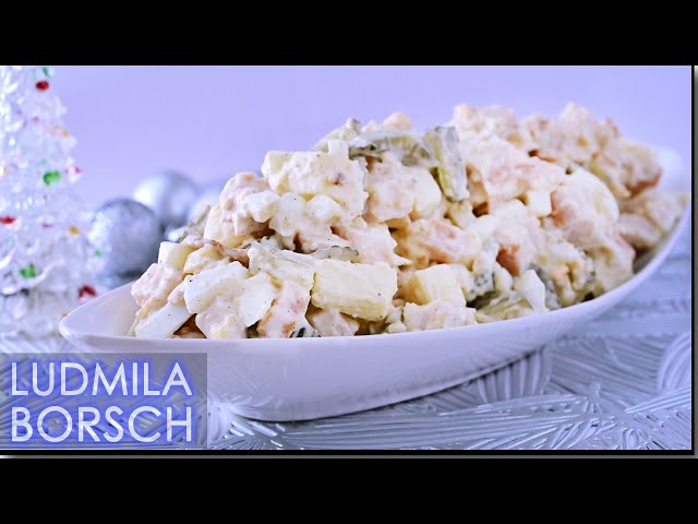 Новогодние салат с копченым мясом, яблоками и орехами от Рецепты от Людмилы Борщ