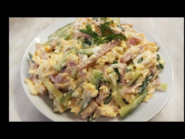 Новогодний салат с колбасой и огурцами от Елена LUSIKA - Простой рецепт