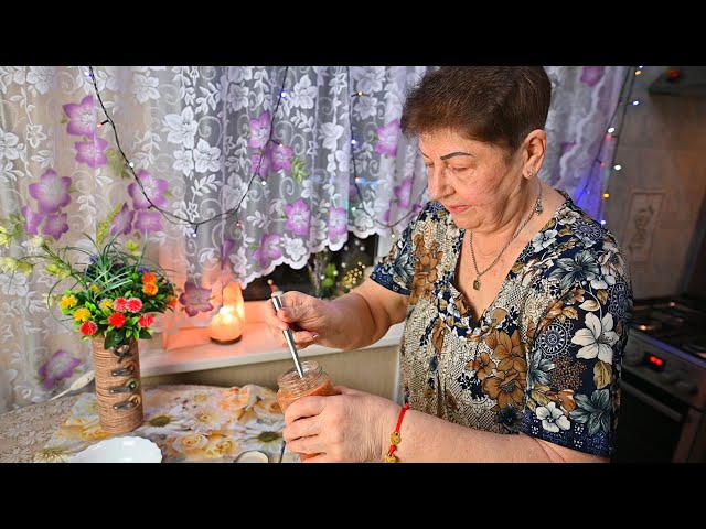 Очень вкусный САЛАТ за 2 минуты! Всего 4 простых продукта! Этот САЛАТ сметут первым со стола! от Мамины рецепты
