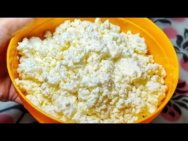 Беру творог. Сырники теперь не делаю нашла рецепт проще и вкуснее от Нафис Таомлар