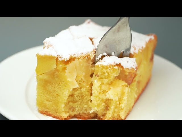 Вкуснейший домашний пирог с яблоками, который исчезает за минуту!