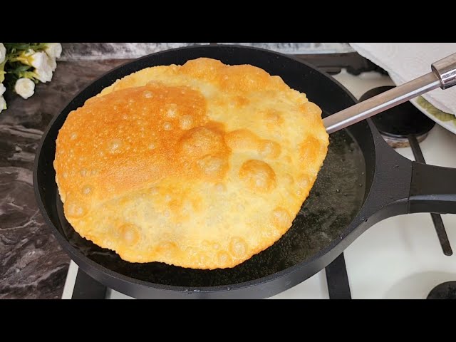 Мука+кипяток! Я не устаю их готовить. такое приготовление не видели. Лучше чем беляши!