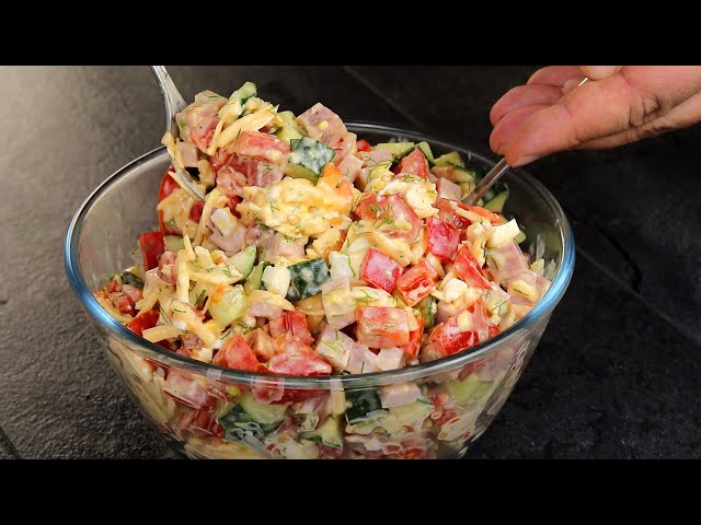 Обалденно вкусный салат из самых простых продуктов! Этот салат бесподобен! Готовлю через день