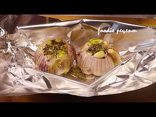 Такую курицу вы еще не ели, запеките чеснок! Невероятно вкусный ужин из простых продуктов