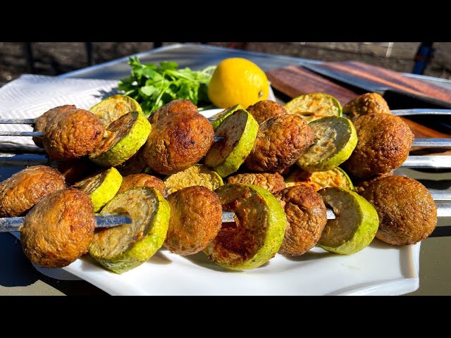 Шашлык без грамма мяса! С таким шашлыком и мяса не надо! Вкусно и просто.
