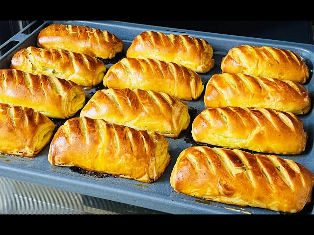 300 г мяса и 3 стакана муки. Вкуснятина на ужин вместо пирожков, пирогов. Поразила семью гостей вкусно