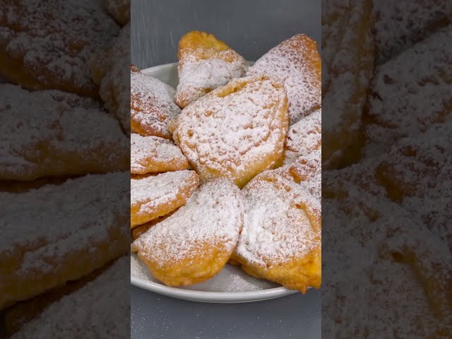 Тыква в тесте !Ну очень необычный десерт, как пирожки, что в начинке, сразу не понять!