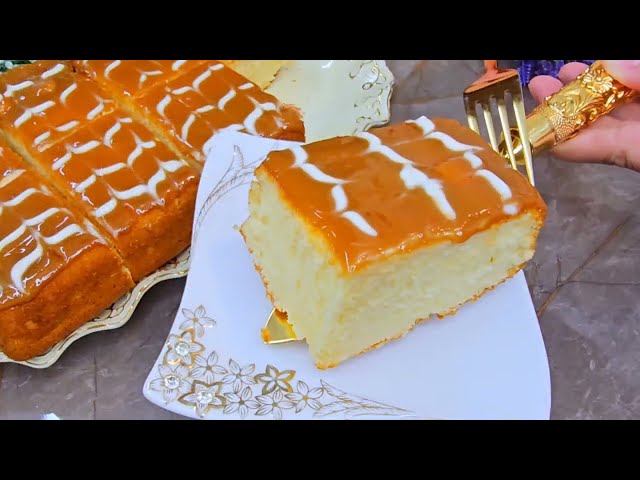 Беру стакан кефира и стакан манки! Нереально вкусный пирог! Все перемешали и в духовку .
