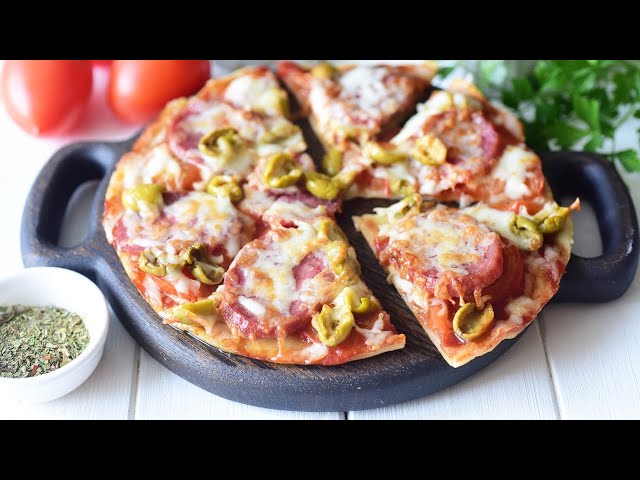 Пицца в аэрогриле на кефире - очень вкусно! Выпекаем сразу 3 штуки диаметром 20 см.