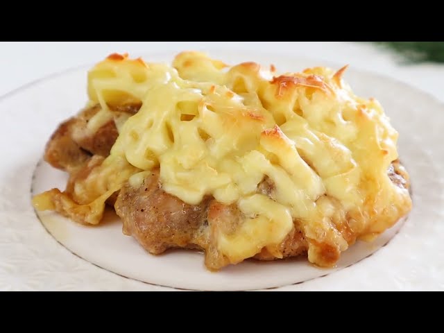 Сочные куриные бедрышки в сладком маринаде! Отбивные из курицы под ананасом и сыром