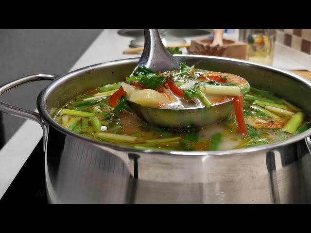 Такого вкусного супа давно не ели! Кастрюля уходит за раз и сразу варим еще! С сырком и сердечками