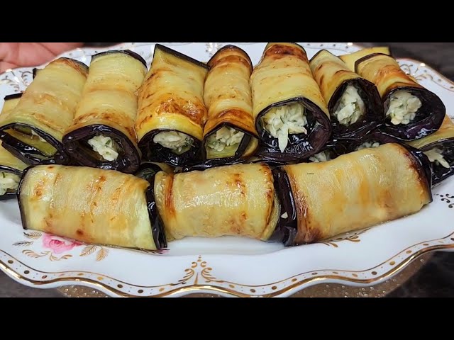 Этот рецепт закуски поразил всех! Весь секрет во вкусной начинке! Рулет из баклажана