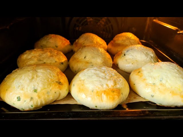 Они мягкие, как облако! Воздушная выпечка с начинкой! Простой рецепт быстрой выпечки!