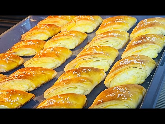 2 яйца, стакан кефира и мука! Тающий во рту необычный хачапури! Быстрый рецепт. До чего же это вкусно