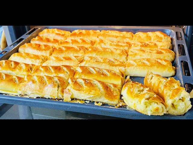 Боже как же это вкусно. Тесто 3 стакана. Замес 3 минуты. Я хочу делать это каждый день. Сохраните рецепт