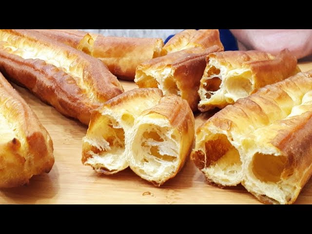 1 яйцо и 300 г муки. Ночное тесто на воздушный завтрак, ужин. Сама в шоке от увиденного результата