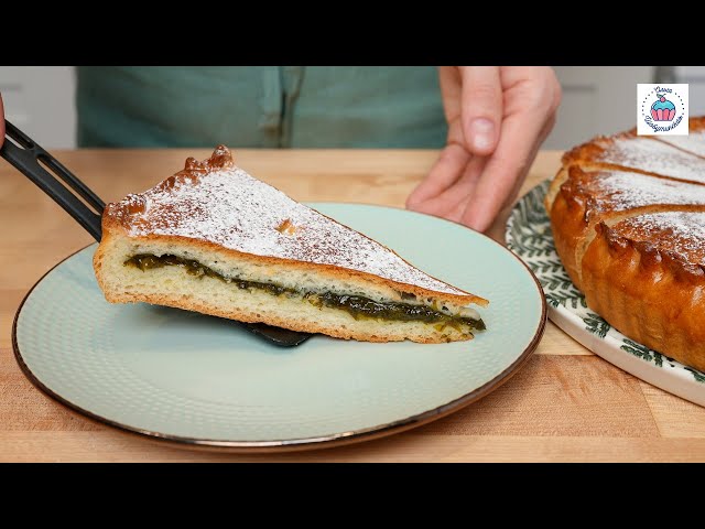 Сладкий пирог со щавелём, очень необычный вкус!