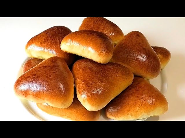 Пирожки с клубникой, нечерствеющее тесто