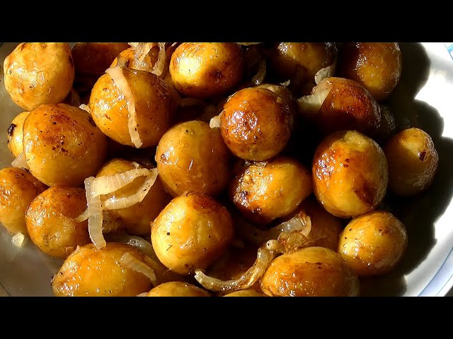 Молоденькая жареная картошечка. Это очень вкусно