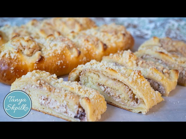 Рулетики с творогом и клубничным джемом
