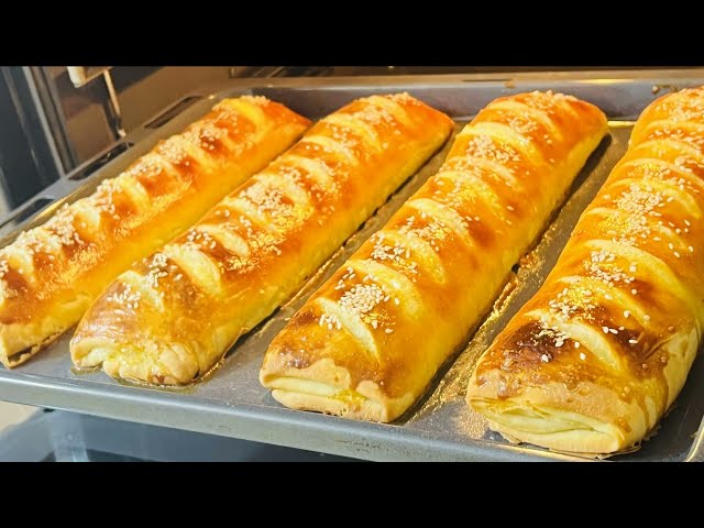 Тесто 3 стакана. Выпечка тает во рту. Это безумно вкусно. Особый рецепт, у вас будут выпрашивать