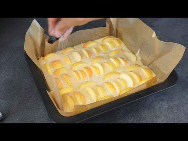 Шарлотка 12 ложек – без весов и взбивания, проще не бывает! Карамельна корочка