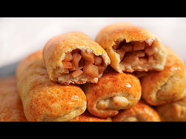 Не нужно ждать, можно сразу выпекать! Самые быстрые и вкусные пирожки с яблоками!