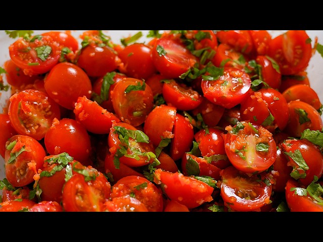 Боже, как вкусно. Всегда буду так готовить! Очень вкусные маринованные помидоры!