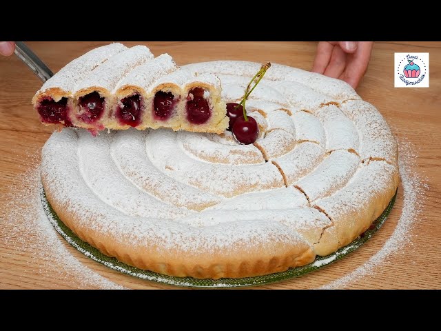 Пирог с вишней! Хрупкое песочное тесто и сочная вишня в начинке!